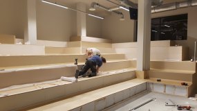Akoestisch podium/tribune